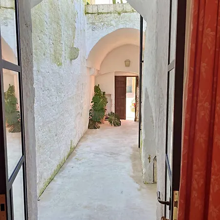 Foresteria Di Casa Winspeare Depressa